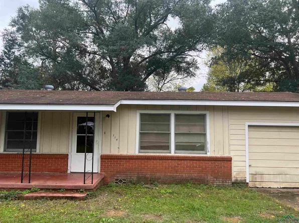 114 Fairview St, Marshall, TX 75672