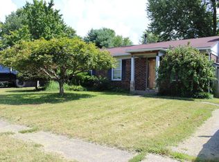 10201 Closterwood Dr, Louisville, KY 40229