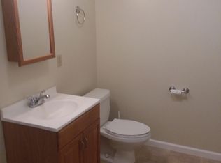 121 Clearview Rd, Statesville, NC 28625