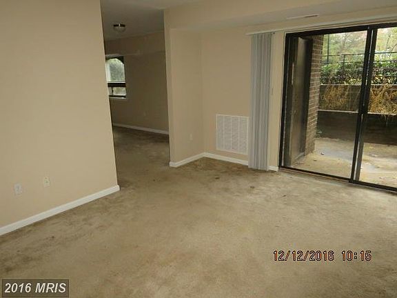 2nd image of 5 Silverwood Cir APT 3