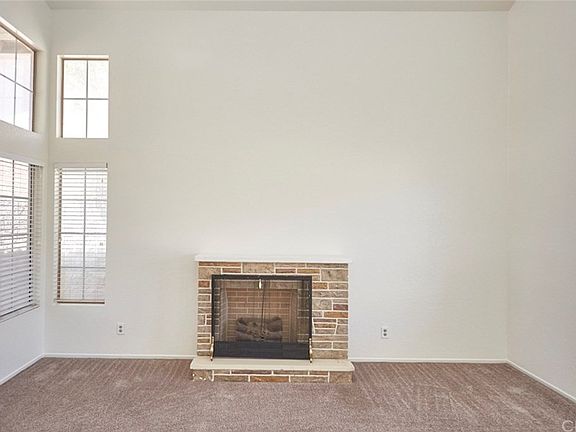 5th image of 12811 Portola St