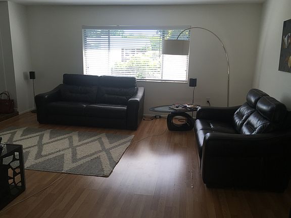 5th image of 5533 16th Ln NE