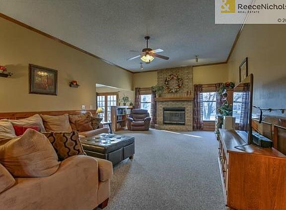 Huge great room with gas fireplace