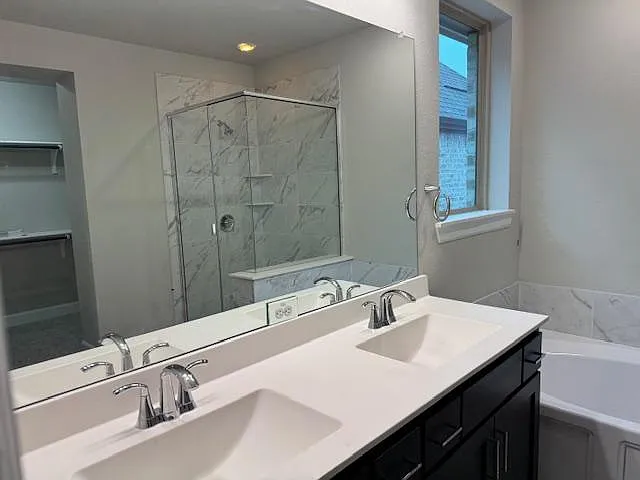 700 Prairie Falcon Dr — Photo 23