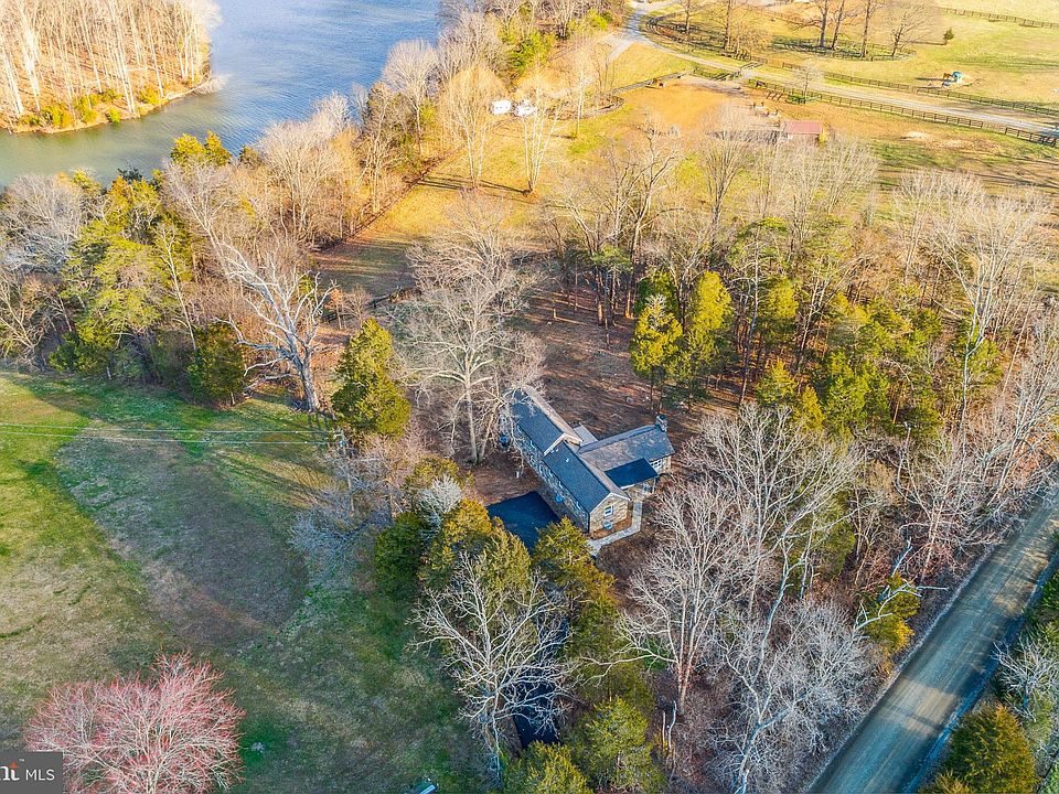 8405 Buckland Mill Rd, Gainesville, VA 20155 Zillow