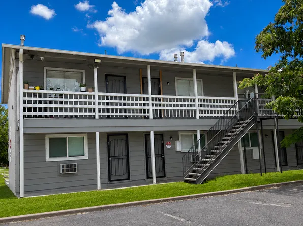 Central Villas Apartments 8807, 8807 Redfield Ln APT 116, Austin, TX 78758