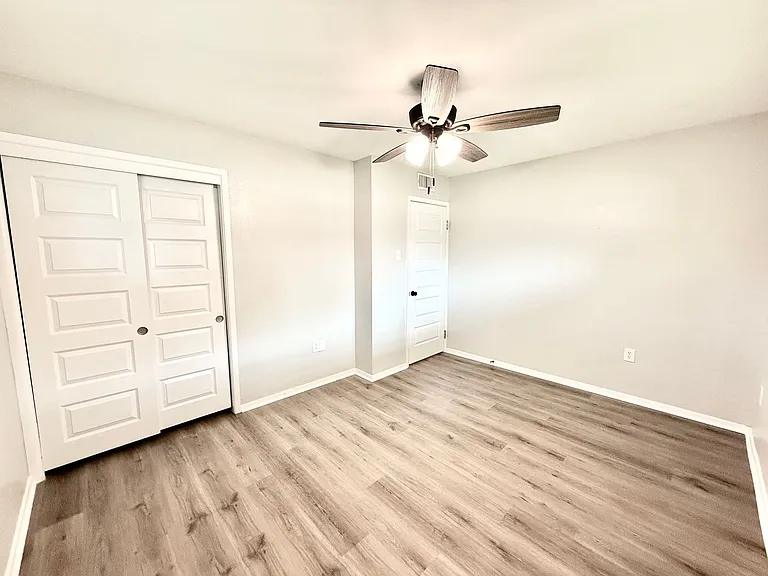 2235 E Contour Dr — Photo 16