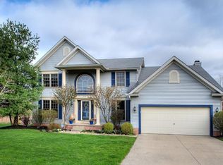 579 McPherson Cir, Northfield, OH