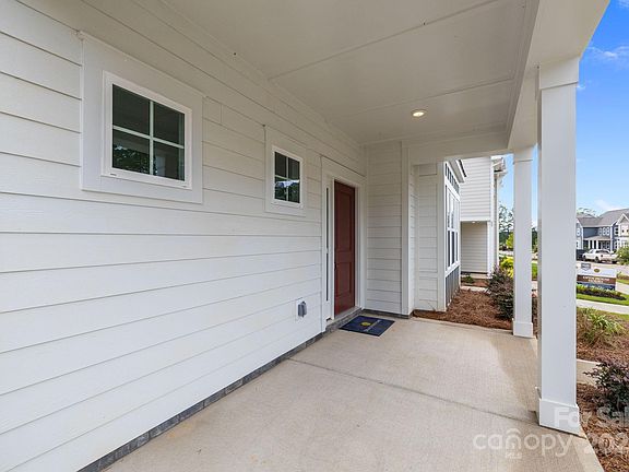 4th image of 4013 Grommet Ct