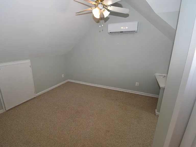2901 Meadow View Rd — Photo 42