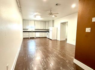 123 W Defee Ave #4, Baytown, TX 77520