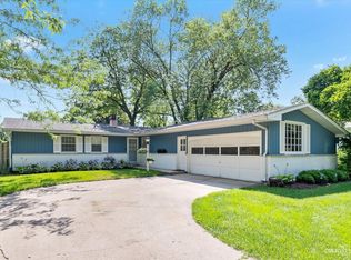 73 E Benton St, Oswego, IL 60543