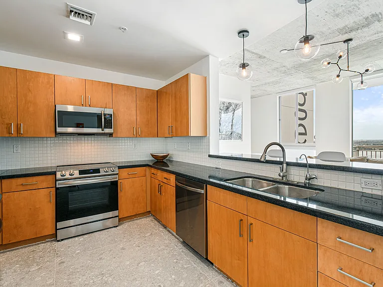 300 S Australian Ave #1512 — Photo 12