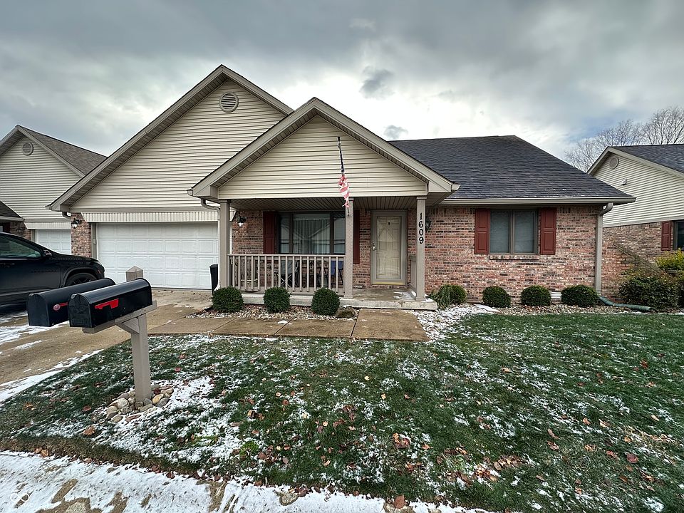 1st image of 1609 E Union Dr