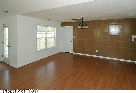 4th image of 788 S Buckeye Dr