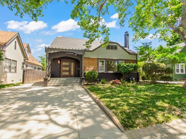 1045 35th St, Sacramento, CA 95816