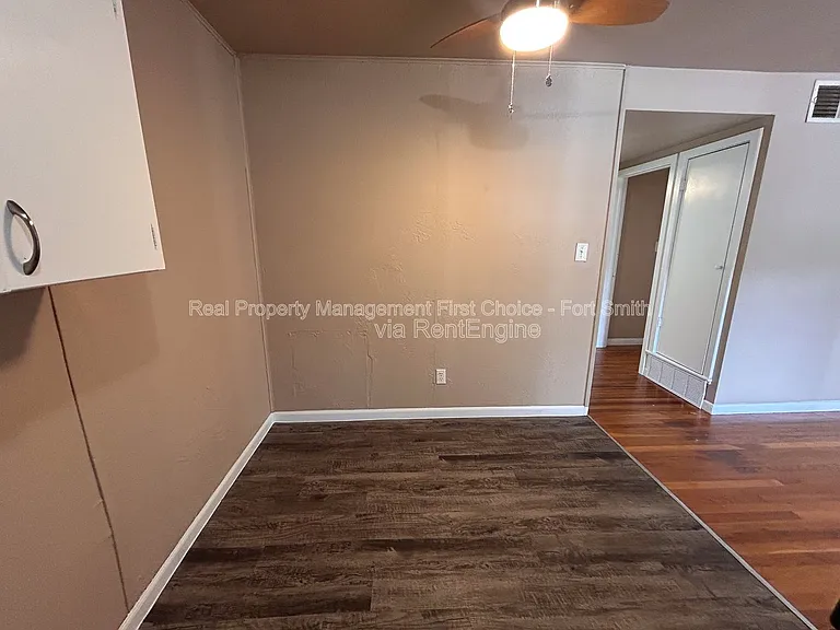 2301 S V St #7 — Photo 8
