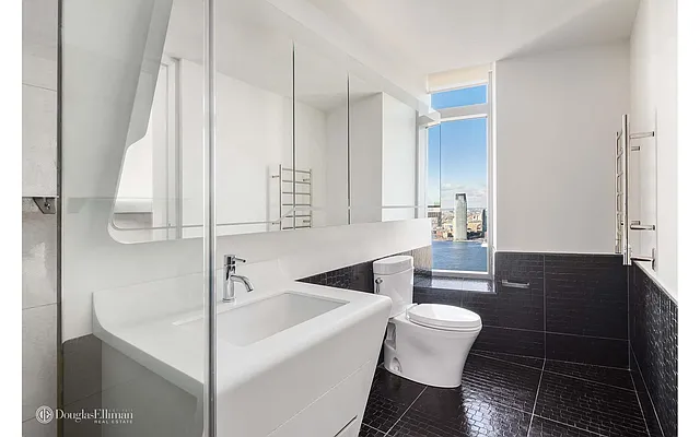 Rented by Douglas Elliman | media 39