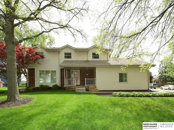 6025 S 93rd St, Omaha, NE 68127