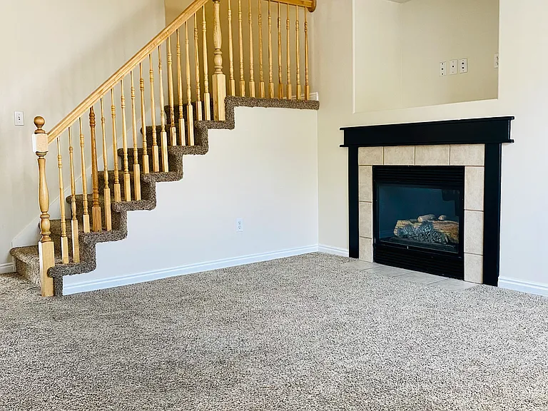 428 E Park Oak Pl — Photo 3