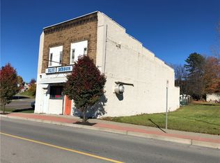 731 Martin Luther King Jr Blvd, Farrell, PA