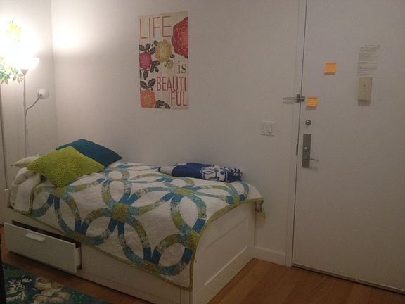 4th image of 37 Wall St APT 14K