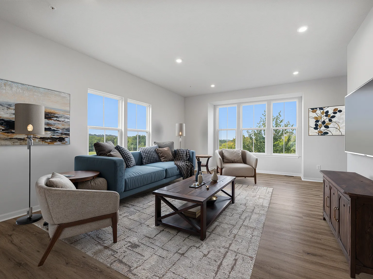 4 bed, 2178 sqft, $2,800 — Photo 4