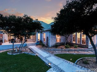 239 Kreutzberg Rd, Boerne, TX 78006