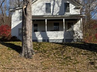 29 Ellis Street, Springfield, VT 05156