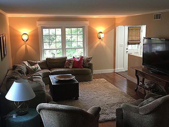 Main Floor Living Room