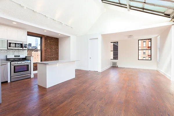 Rented by Dalan Rentals | media 22