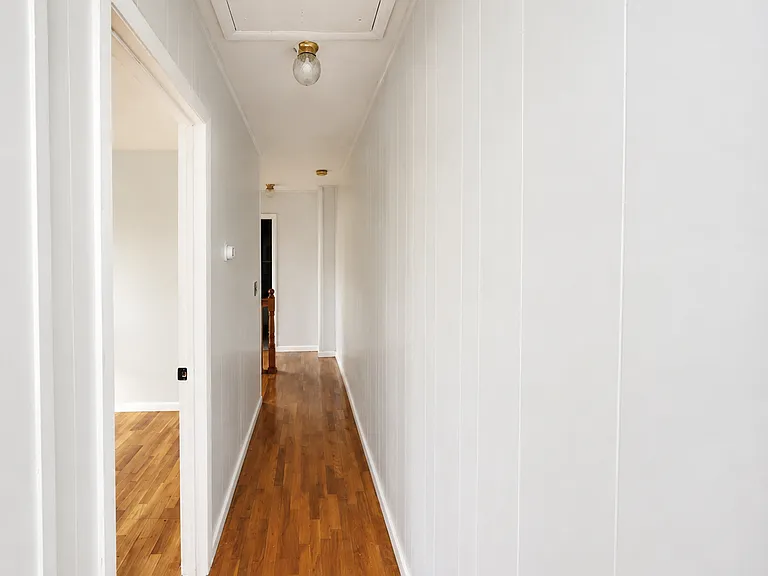 233 Weed Ave — Photo 15
