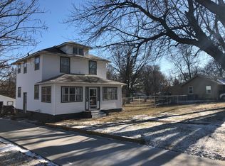 4029 E 27th St, Des Moines, IA 50317