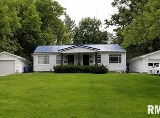 705 Maple St, Mount Vernon, IL 62864