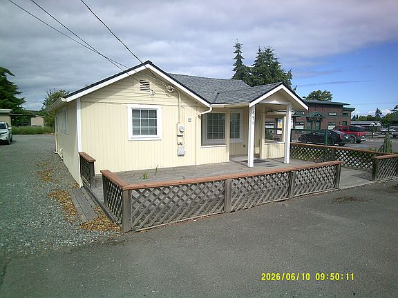 2nd image of 691 Carlsborg Rd