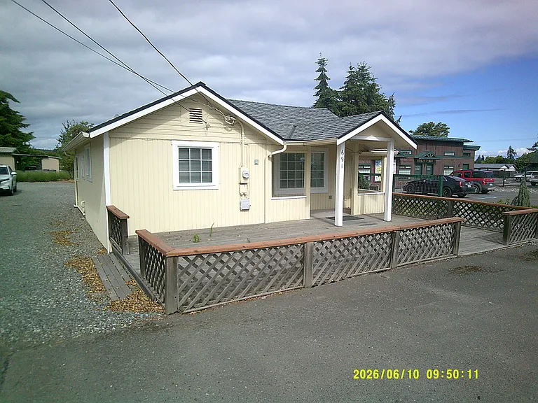 691 Carlsborg Rd — Photo 2