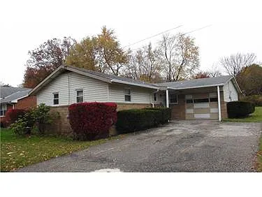 3290 S Park Rd photo 1