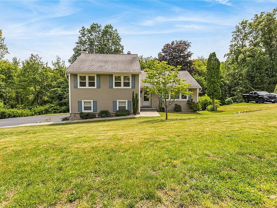 1st image of 3140 Radcliffe Drive