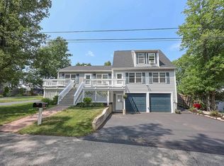 320 Manning St, Manchester, NH 03103