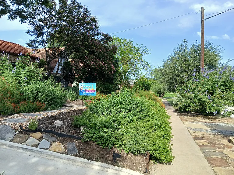 W Mulberry Ave — Photo 11