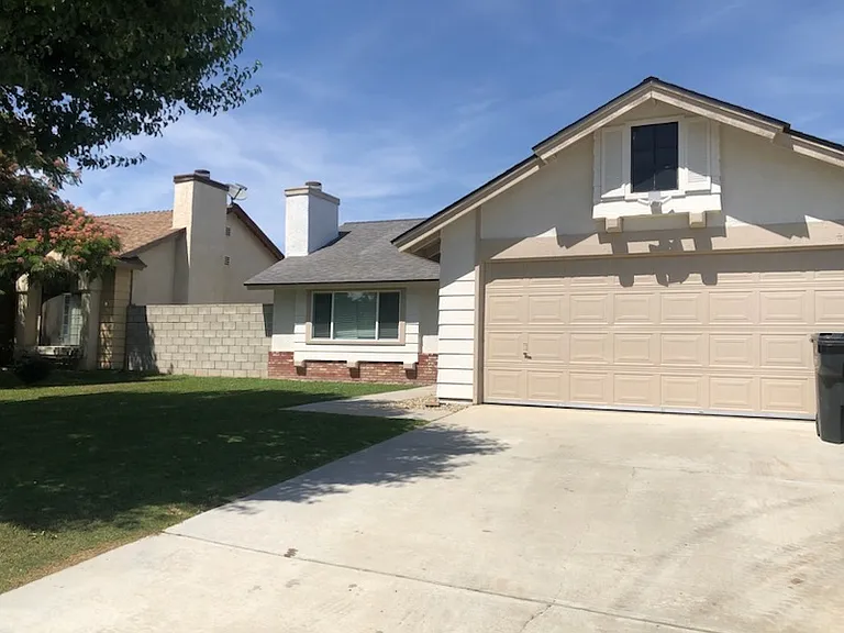 710 Aussie Ave — Photo 2