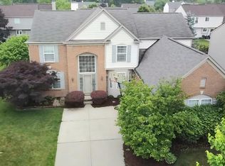 8272 Blue Jay Dr, Ypsilanti, MI 48197