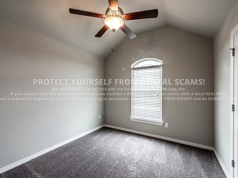 4488 W Wales Dr — Photo 9