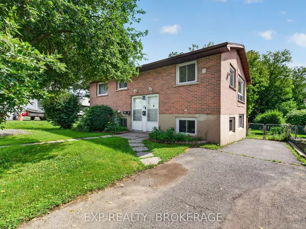 17 Shaw St, Kingston, ON K7K 4Y5