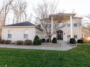 1644 Golf Course Dr, Belleville, IL