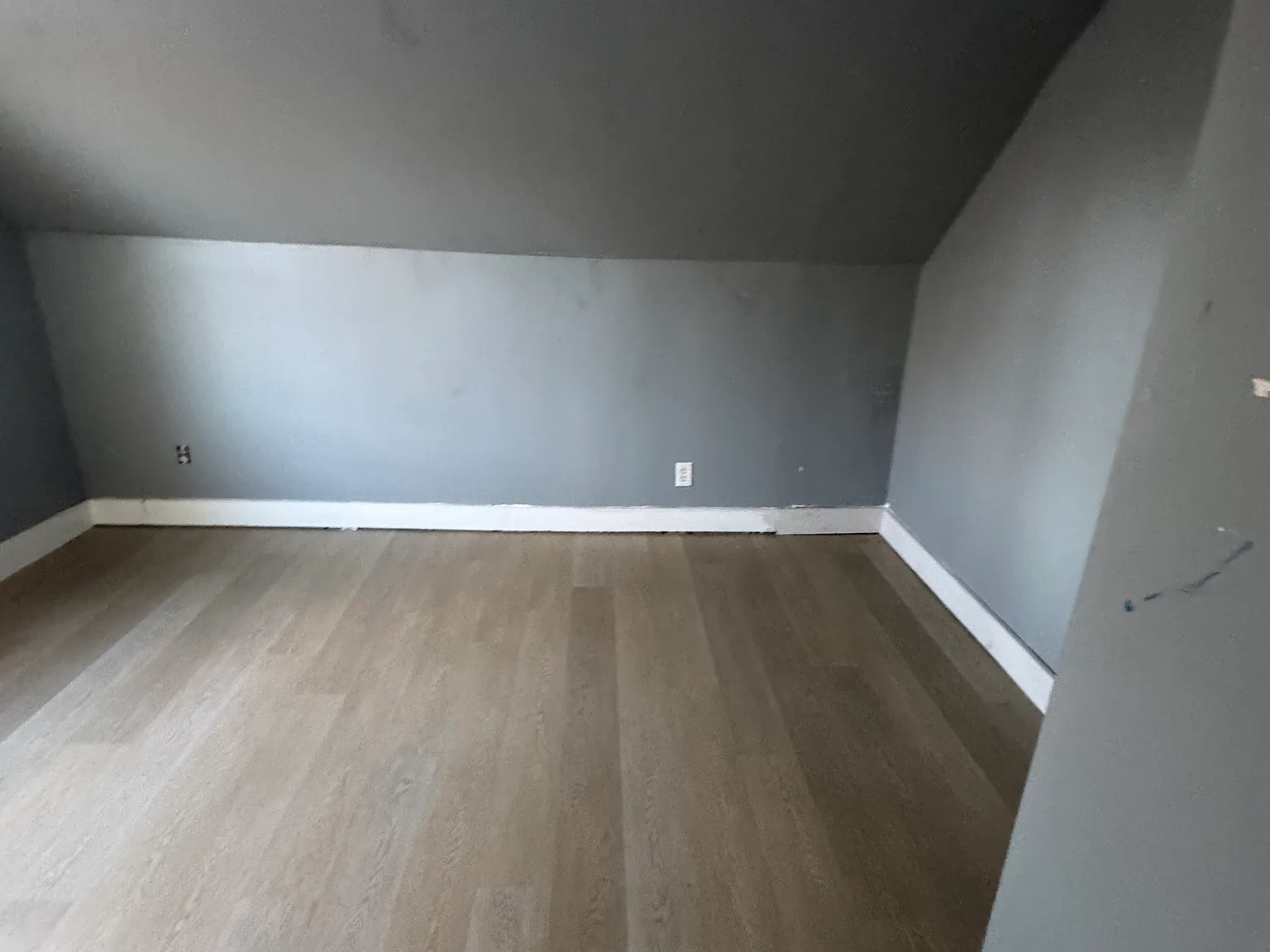 3 bed, 1200 sqft, $1,700 — Photo 3