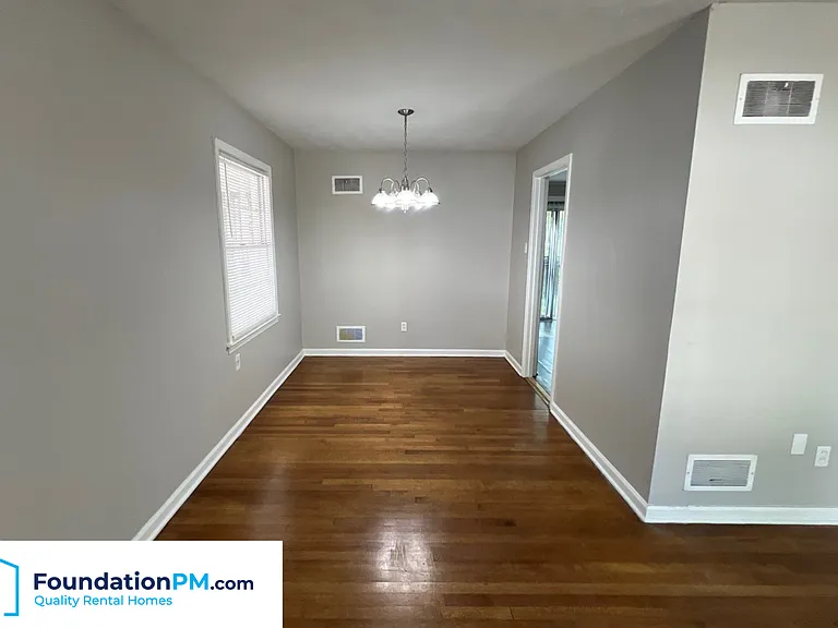 3503 W Deerwood Ave — Photo 8