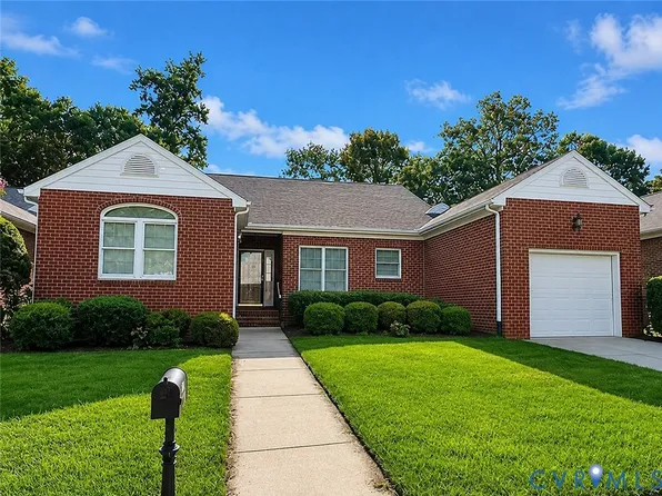 5513 Lakemere Dr, North Chesterfield, VA 23234