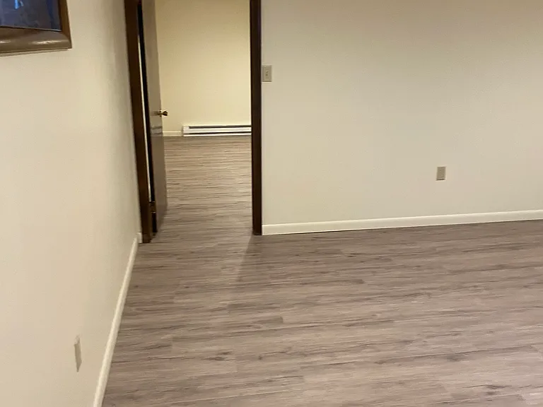42 W South St #1 — Photo 9
