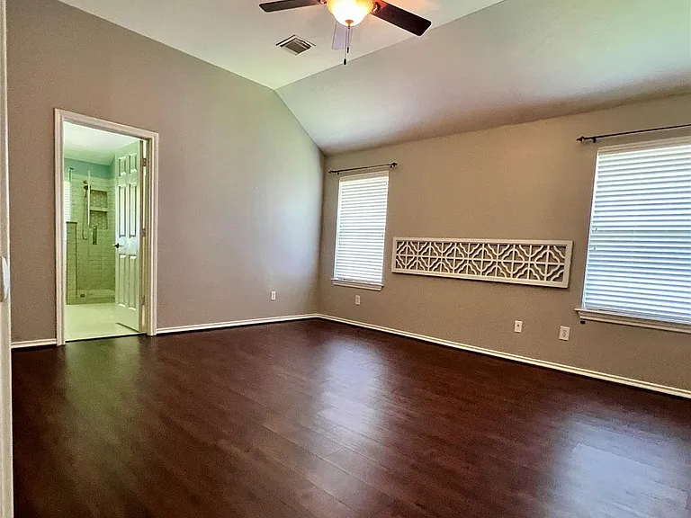 67 N Merryweather Cir — Photo 17